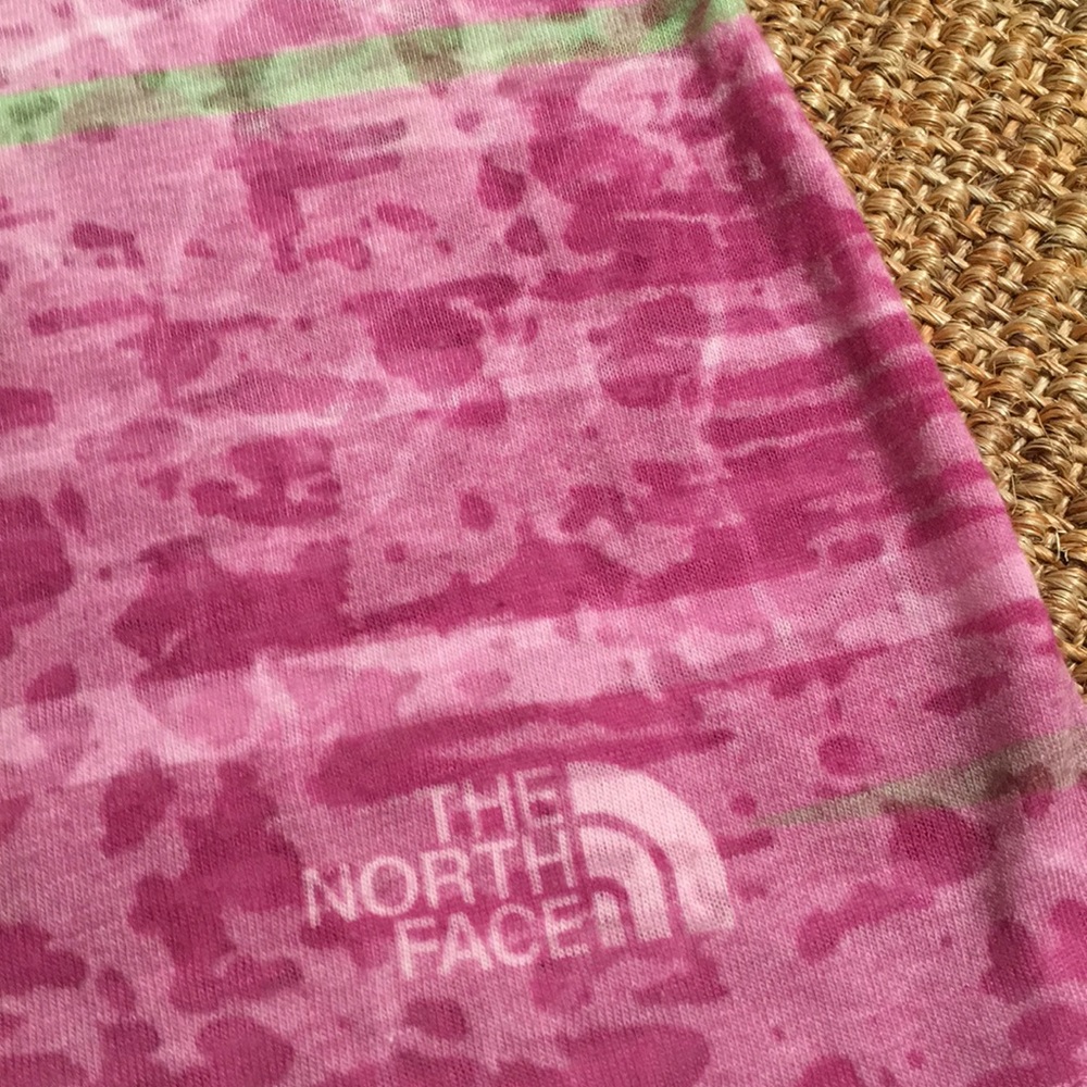 The north face top tee size medium - Picture 4 of 16